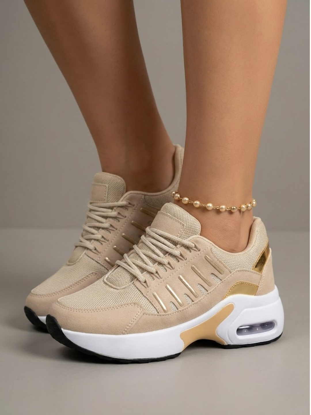 The Heike Breathable Walker