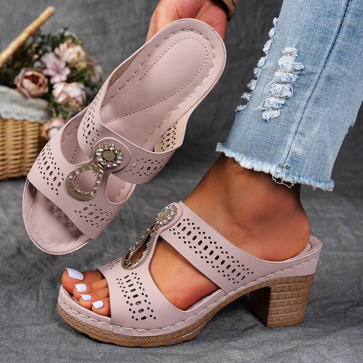 VitaFeet | Handcrafted Orthopaedic Heeled Sandals Helga