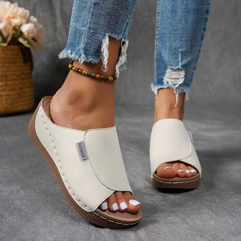 VitaFeet | Handcrafted Orthopaedic Sandals Saara