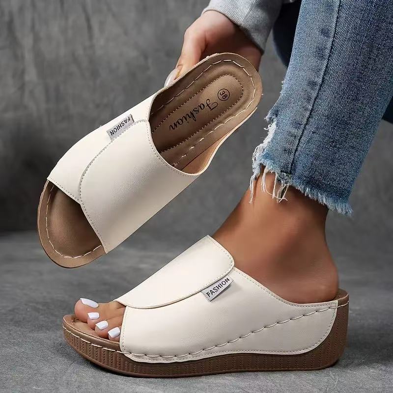 VitaFeet | Handcrafted Orthopaedic Sandals Saara