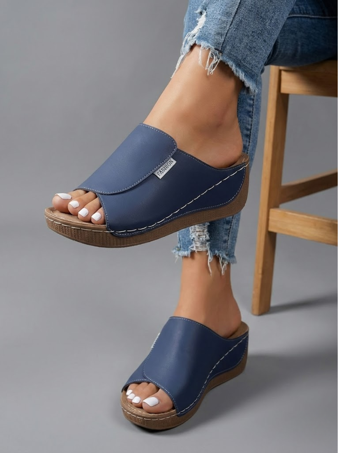 The Saara Comfort Sandal