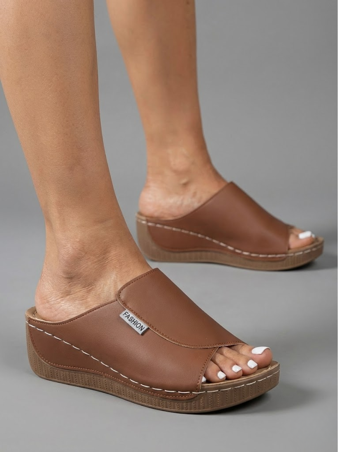 The Saara Comfort Sandal
