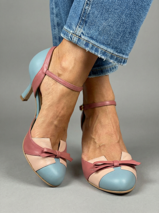 Passione – Sandal with a bow and a comfortable heel